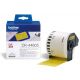 Rouleau de papier continu DK-44605 Brother original – Noir sur jaune, 62 mm de large pour QL500