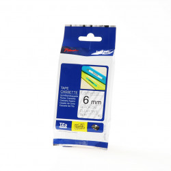 Cassette à ruban Brother pour étiqueteuse TZ111 originale – Noir sur transparent, 6 mm de large (TZE111)